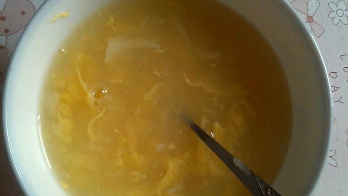玉米片鸡蛋汤