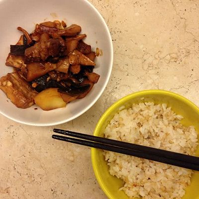 不加水红烧一家亲：土豆海带豆腐杏鲍菇和梅花肉