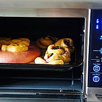 蓝莓果酱面包#美的FUN烤箱，焙有FUN儿#的做法图解7