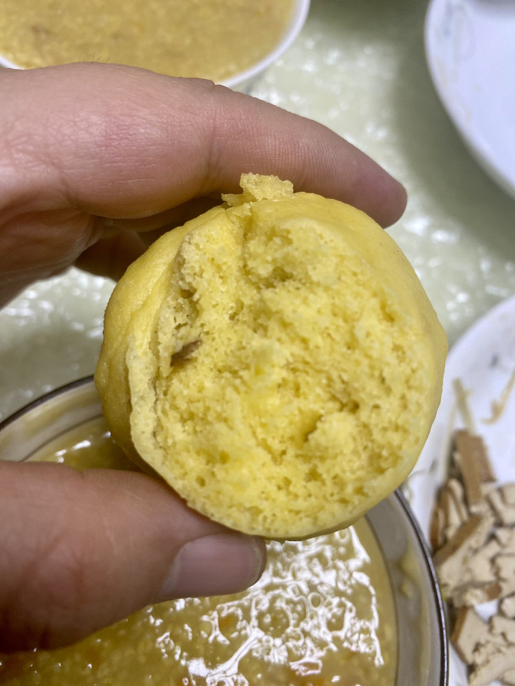 玉米面窝窝头的做法