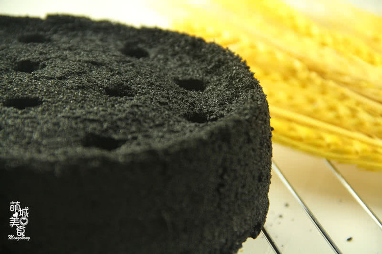 黑色简约经典---煤炭蛋糕的做法