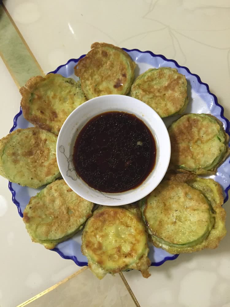 煎西葫芦。的做法图解5