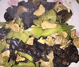 黄瓜木耳炒肉的做法