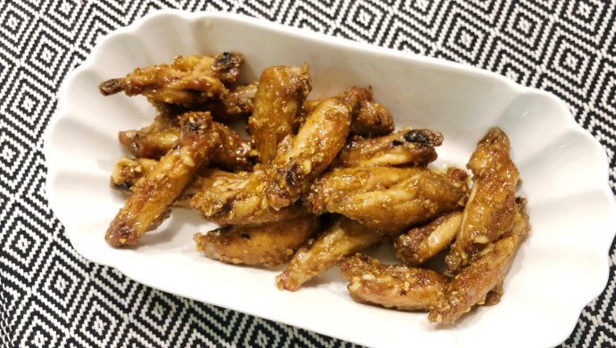 蒜泥酥脆鸡翅~