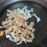 #感恩妈妈 爱与味蕾同行#辣炒筋头的做法图解3