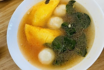 蛋饺鱼丸番茄菠菜汤的做法