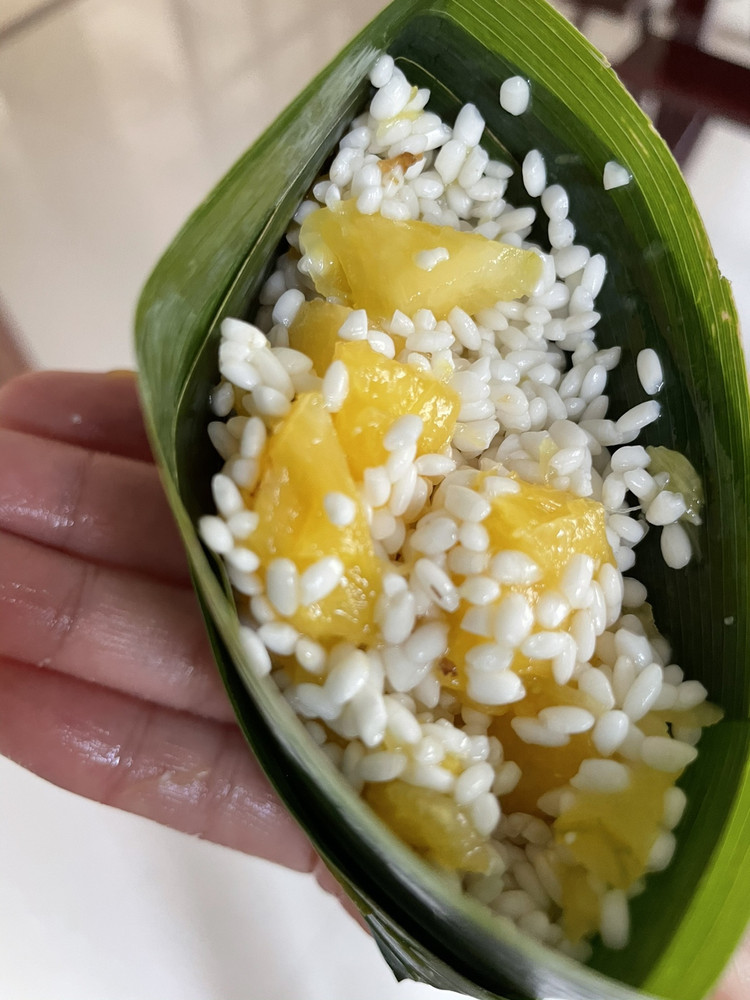 菠萝粽子的做法