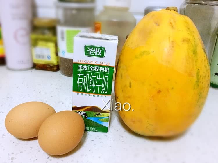 木瓜双皮奶的做法图解1