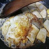 鸡蛋蘑菇汤的做法图解3