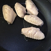 #夏日开胃餐#丰富餐桌味之可乐鸡翅煲的做法图解5