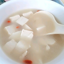 奶白鲫鱼汤