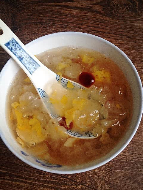 银耳玉露羹的做法