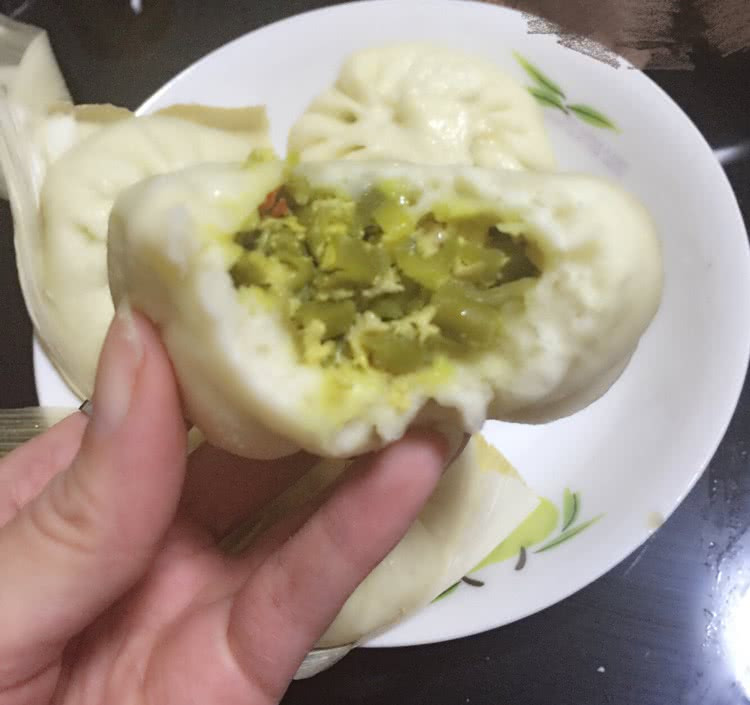 酸豆角肉末包子的做法