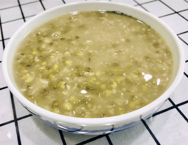 天热起来人人都爱的绿豆汤