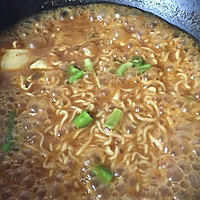 夜宵首选懒人食谱方便面篇 咖喱芝士辛拉面的做法图解5