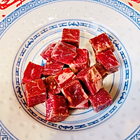 #味达美名厨福气汁，新春添口福#牛气冲天 牛犇幸福年的做法图解1