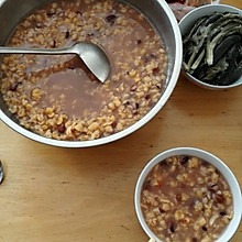 苞米碴子粥