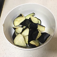 肉沫明虾茄子煲（1人份）的做法图解1