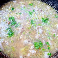 #刘畊宏女孩减脂饮食#五花肉芸豆土豆蚬子荞麦面的做法图解17