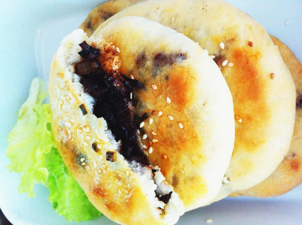 梅干菜烧饼~酥香咸鲜让人流口水