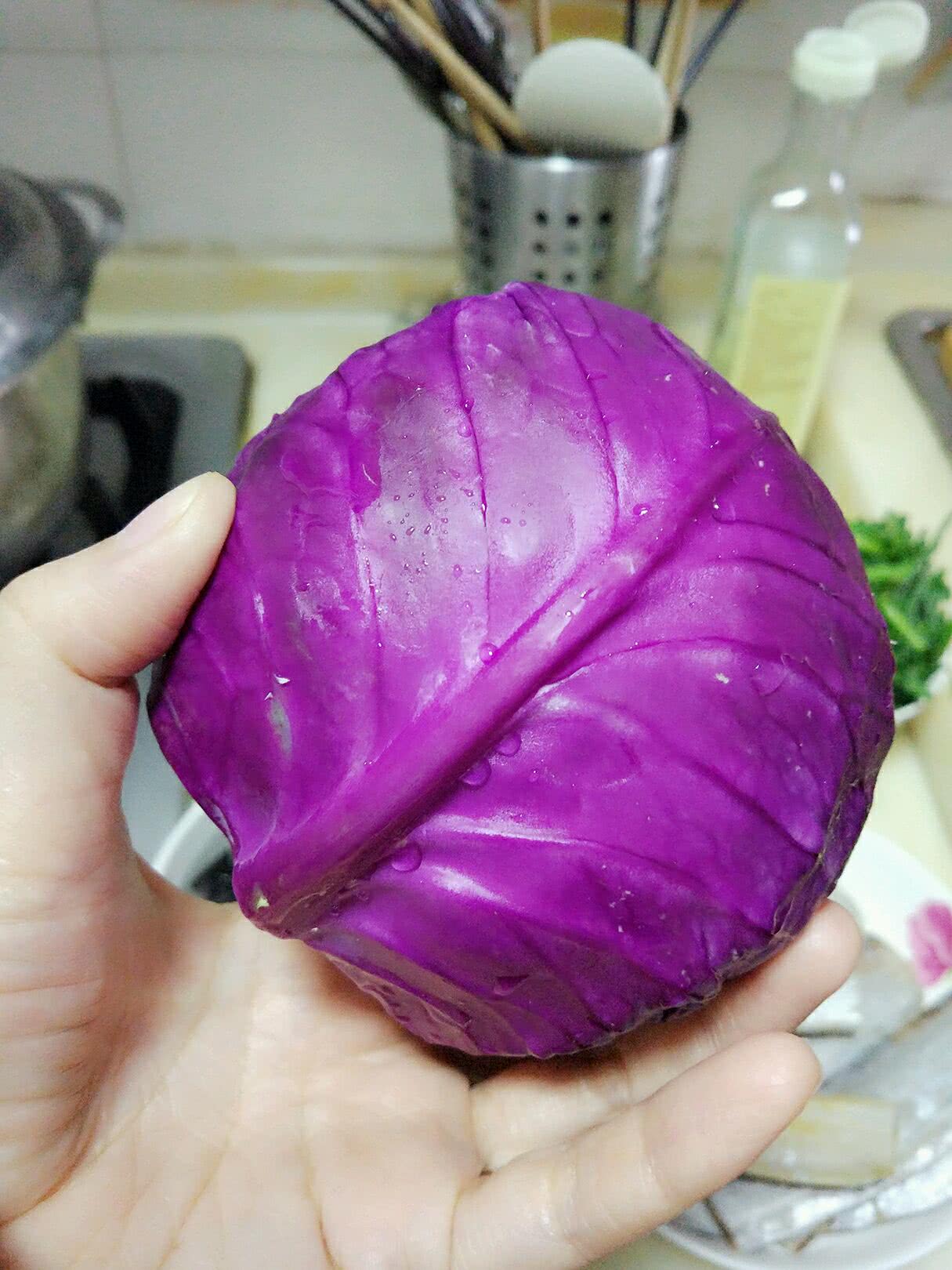 凉拌紫甘蓝制作简单，好吃有技巧，清脆爽口不变色，在家也能做_哔哩哔哩 (゜-゜)つロ 干杯~-bilibili