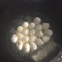 红烧肉虎皮蛋的做法图解3