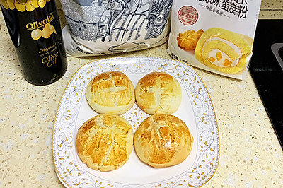 奶香菠萝包
