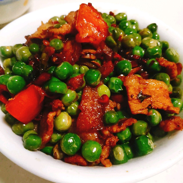 快手菜：青碗豆炒花肉的做法