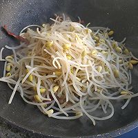 #巨下饭的家常菜#黄豆芽炒粉的做法图解10
