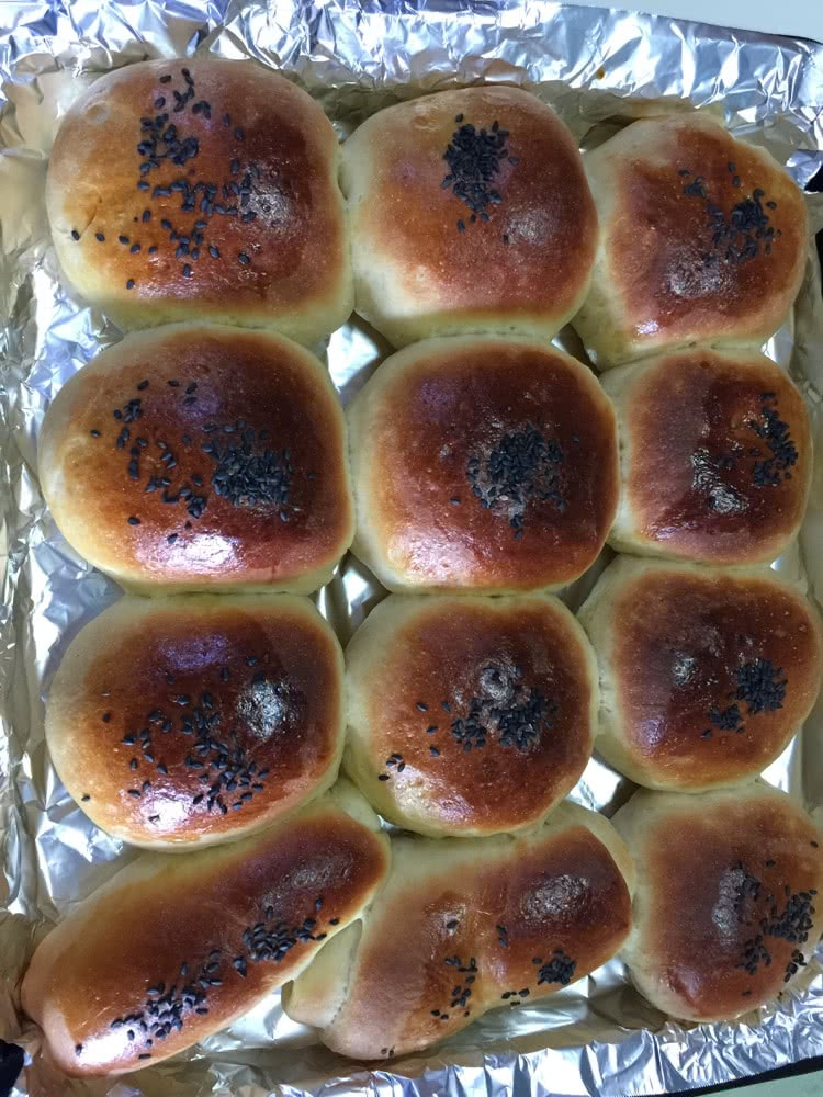 红豆面包的做法