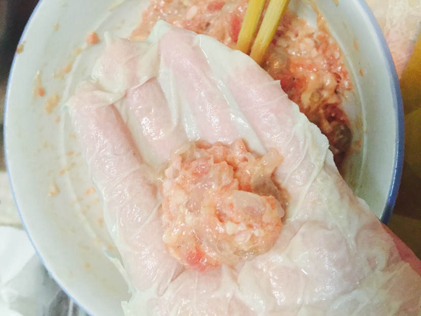 【八月家】燕皮虾肉馄饨的做法图解7