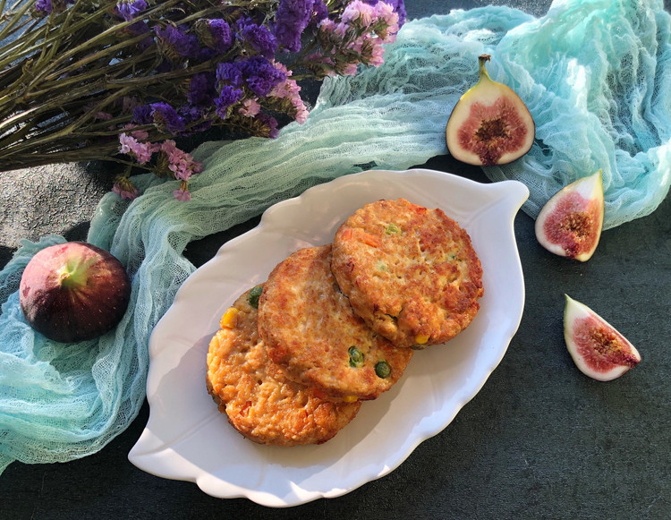 鸡胸肉蔬菜燕麦饼的做法