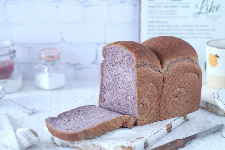 独特的淡淡香气，紫米吐司面包的做法