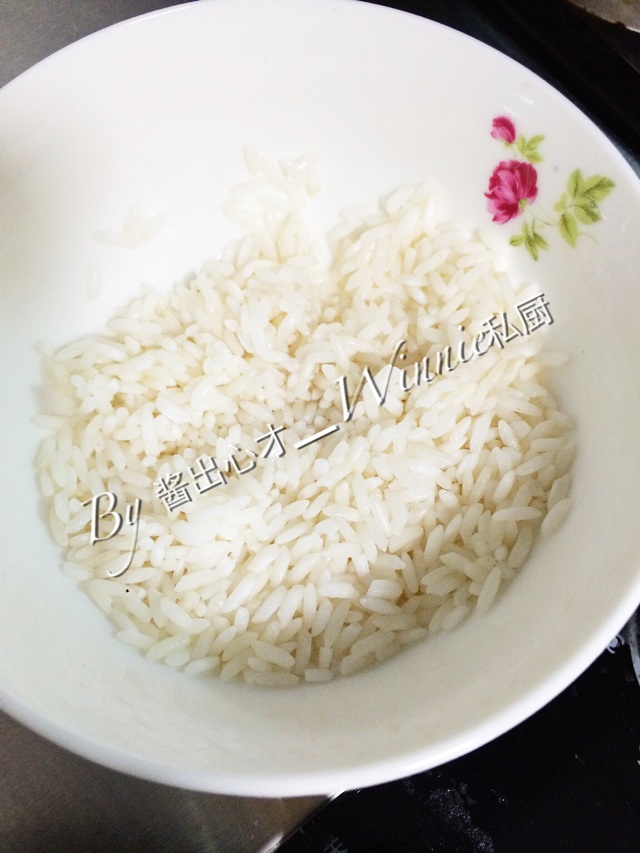 【私房香菇糯米煎饺】#船歌鱼水饺#的做法图解2