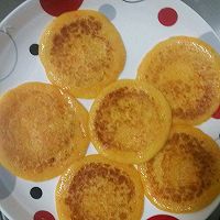胡萝卜鸡蛋饼的做法图解6