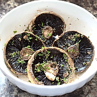 曼步厨房 - 蟹肉焗蘑菇盏的做法图解3
