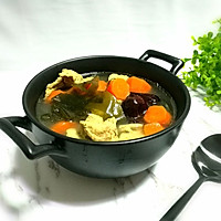 美味滋补的胡萝卜海带排骨汤的做法图解9