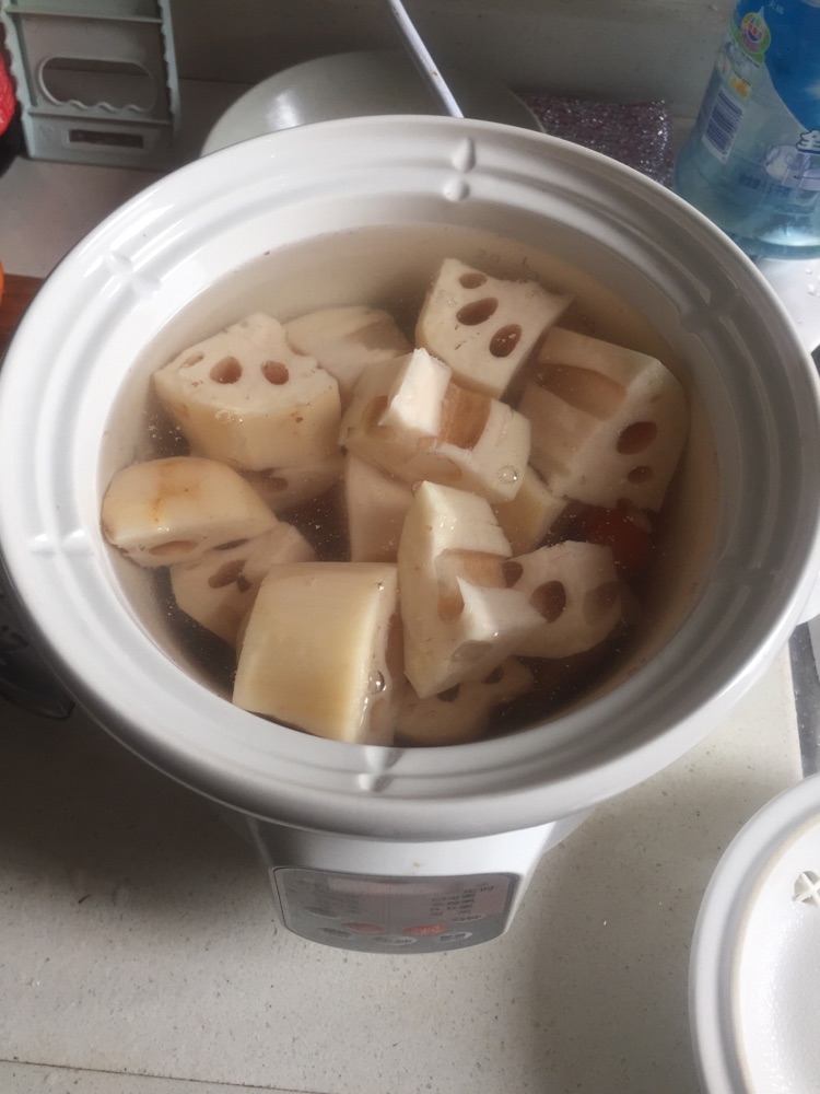 补血养颜精品排骨汤的做法图解7