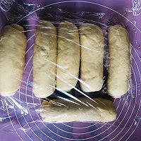 3股红豆沙辫子面包的做法图解5