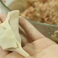 【微体】不可错过的喷香秘制煎饺！的做法图解6