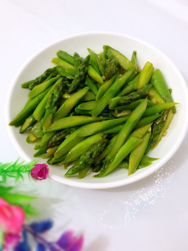 耗油芦笋的做法