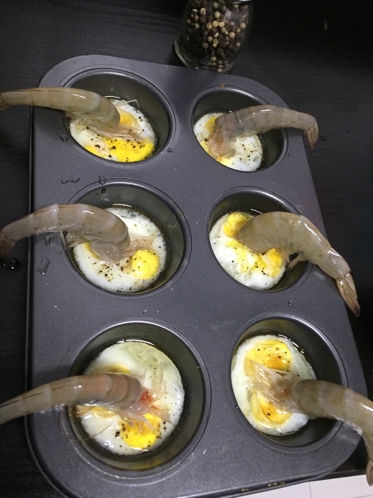 宝宝辅食---香烤虾蛋盅的做法图解4