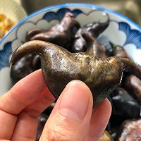 菱角拌虾仁的做法图解1