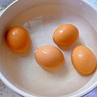 #珍选捞汁 健康轻食季#捞汁鸡蛋的做法图解2