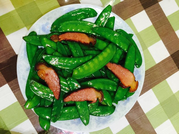 腊肉荷兰豆的做法