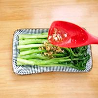 白灼菜心的做法图解12