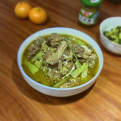 泡椒排骨