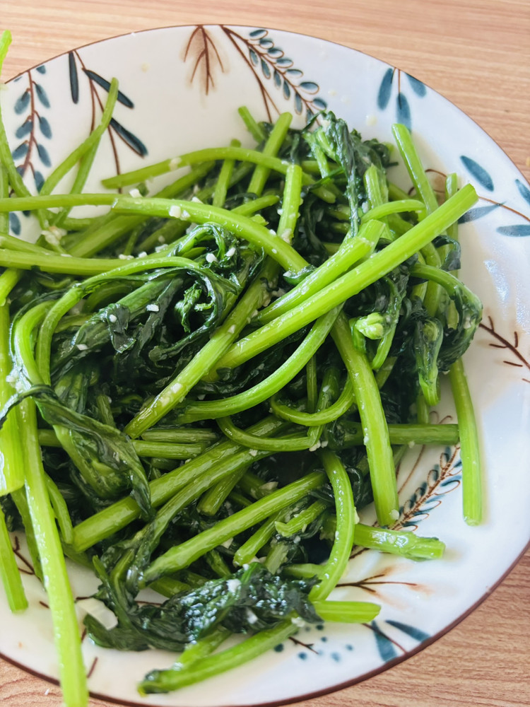 蒜蓉茼蒿的做法