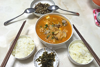 泡菜豆腐汤