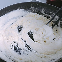 手工自制榛子牛轧糖的做法图解4